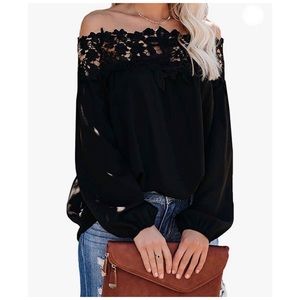 ☘️LAST CHANCE!! Forever 21 Black Lace Top